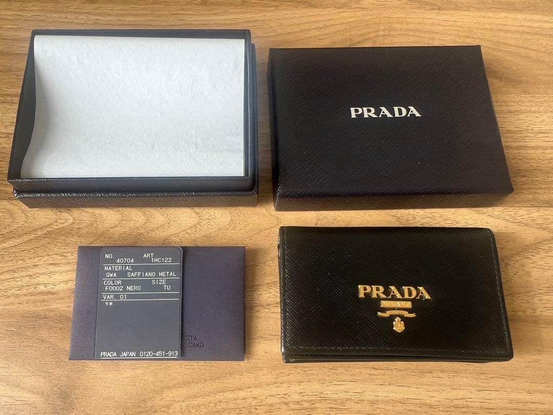 PRADA サフィアーノレザー 名刺入れ
