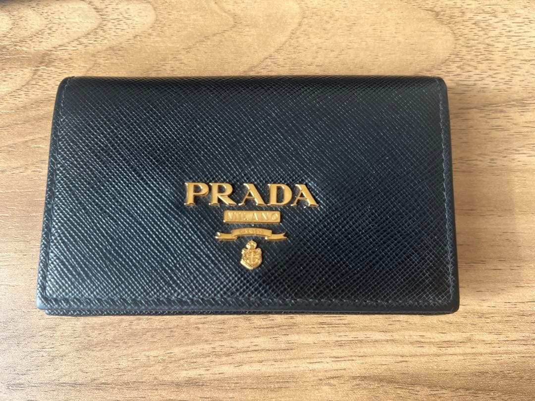 PRADA サフィアーノレザー 名刺入れ