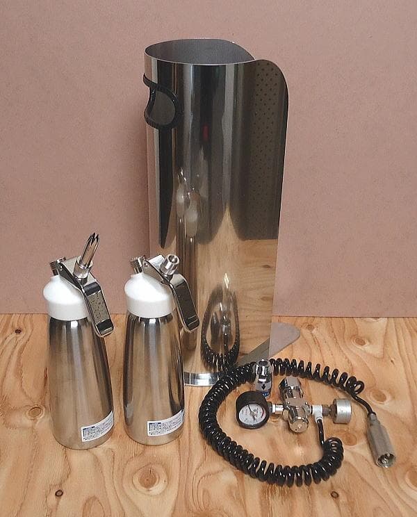 中古品エスプーマ充填機ディスペンサー容器2個ガス圧力調整器ボンベスタンドSET