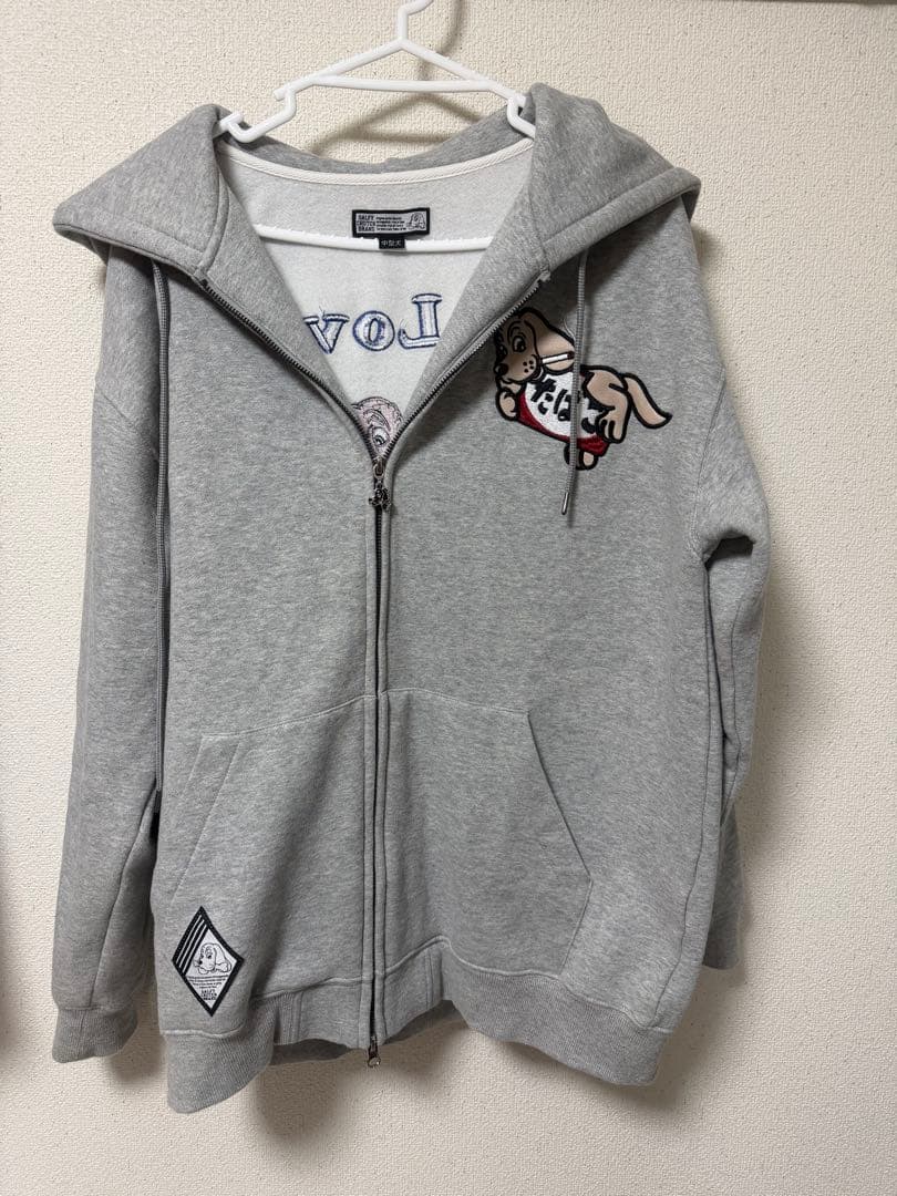 ガルフィーヤニラバーズパーカー