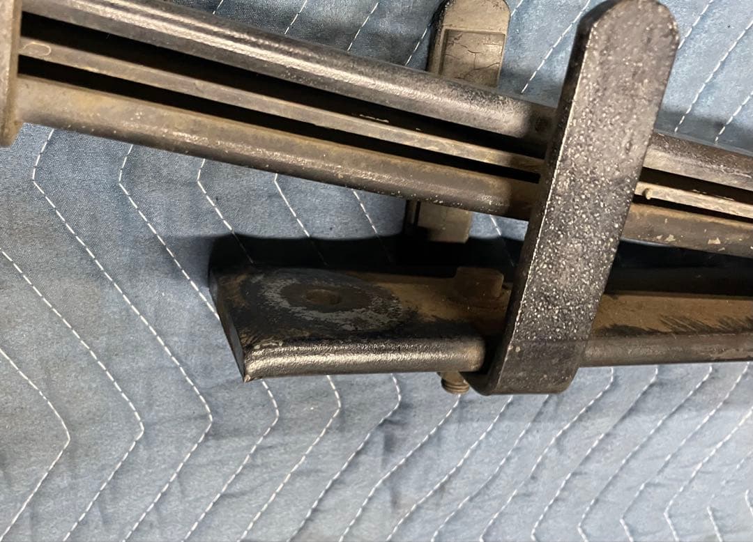 200系ハイエース・リーフスプリング・3型ナロー