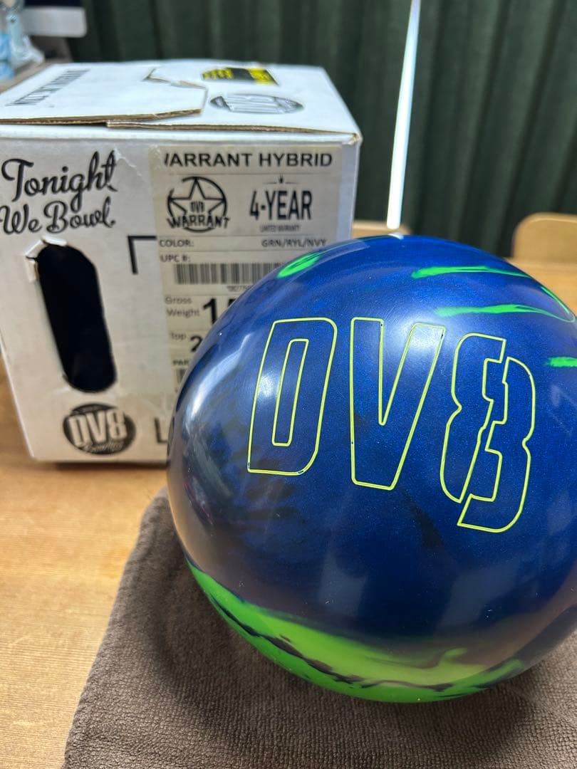 【新品】15ポンド　DV8 Warrant Hybrid ボウリングボール