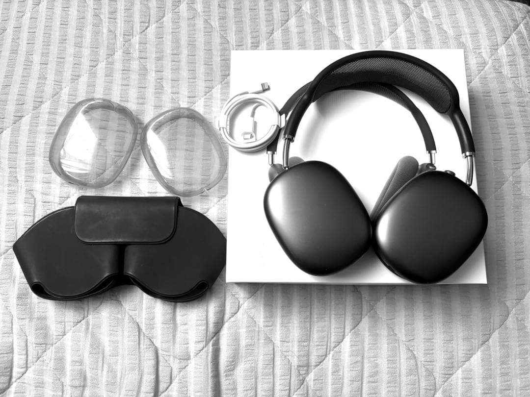 N:）様 AirPods maxヘッドフォン ブラック スペースグレー