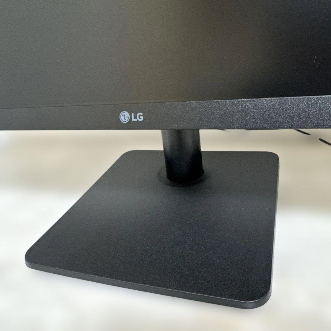 美品 LG フレームレス モニター ディスプレイ 27インチ 2022年製