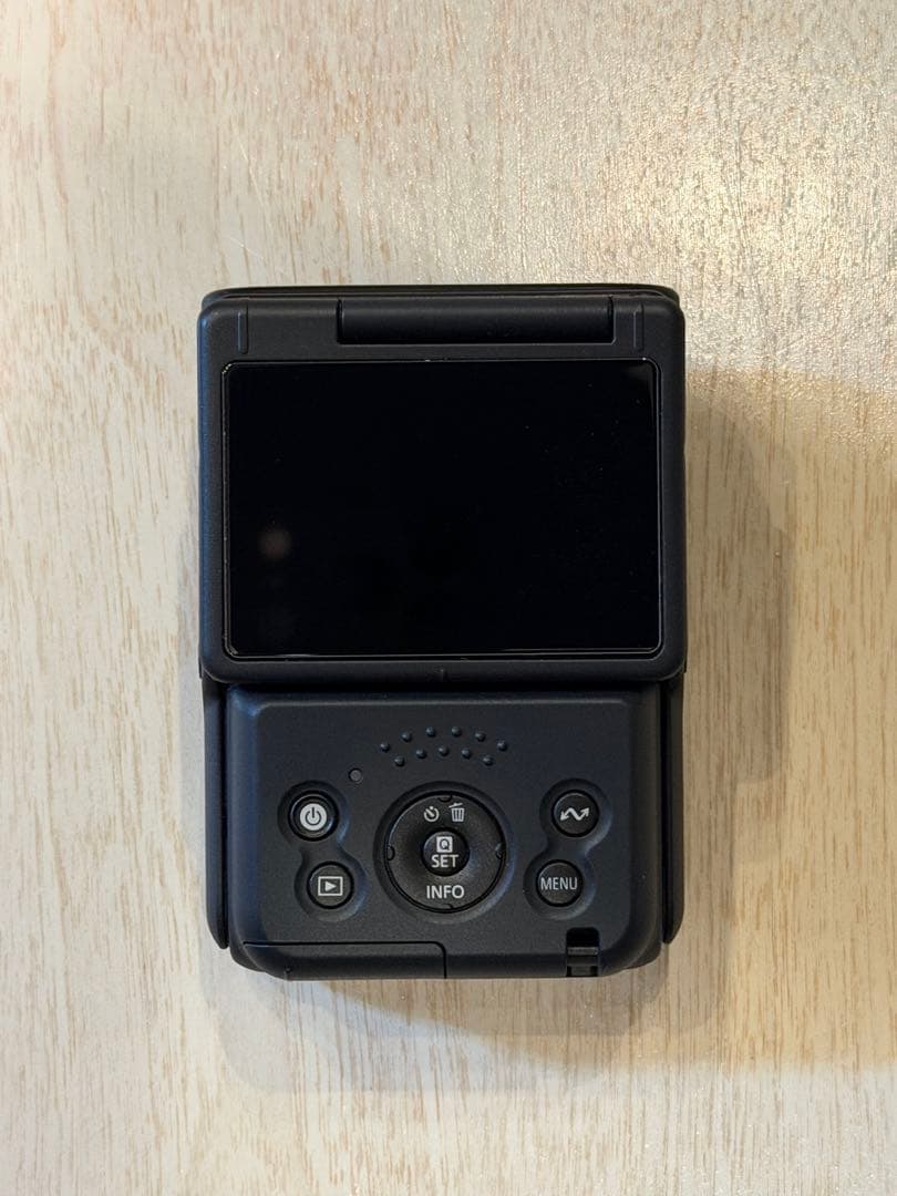 デジタルカメラ Canon PowerShot v10