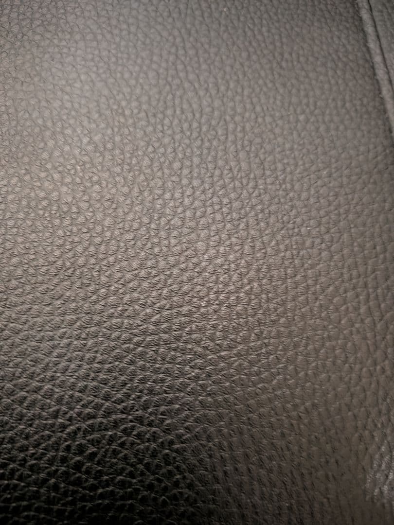 黒い合成皮革 2人掛けソファ