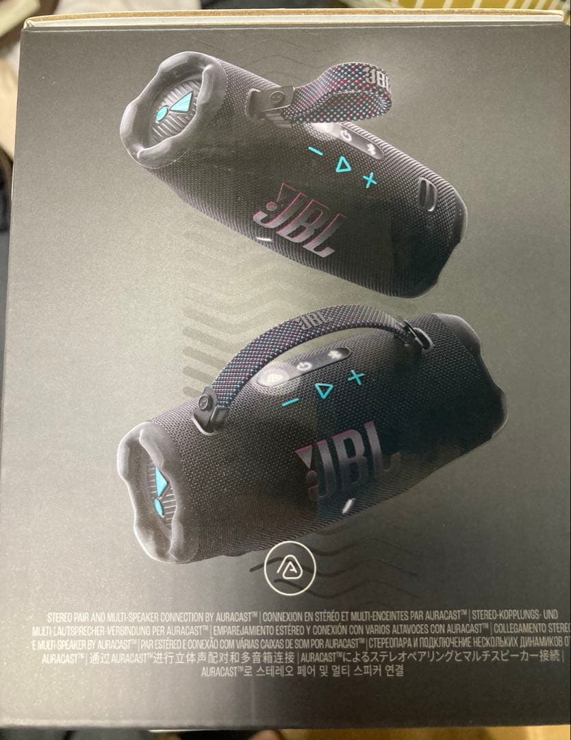 国内正規品　JBL CHARGE6 保証書貼付用レシート付　ファンキーブラック