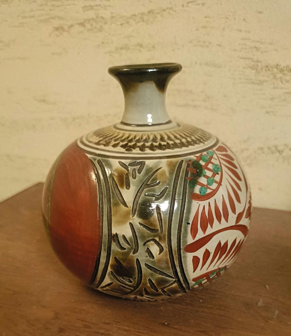 やちむん 花瓶 一輪挿し 壺屋焼 赤絵黍文 沖縄 琉球 花入 窯物