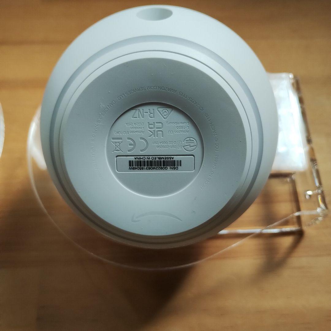 Amazon Echo dot（第５世代）2台セット　　１台時計付き