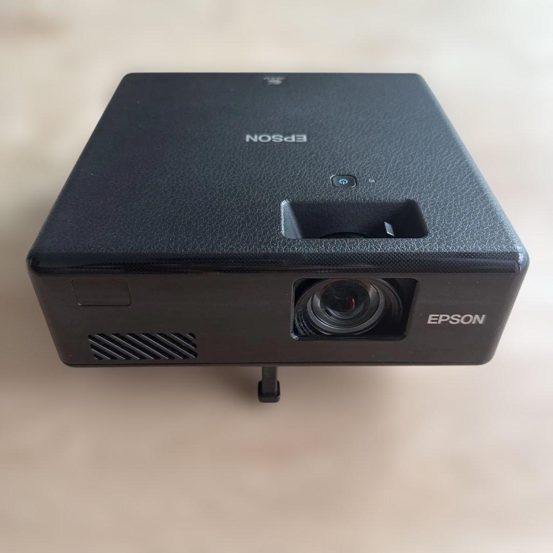 EPSON dreamio ホームプロジェクター EF-11