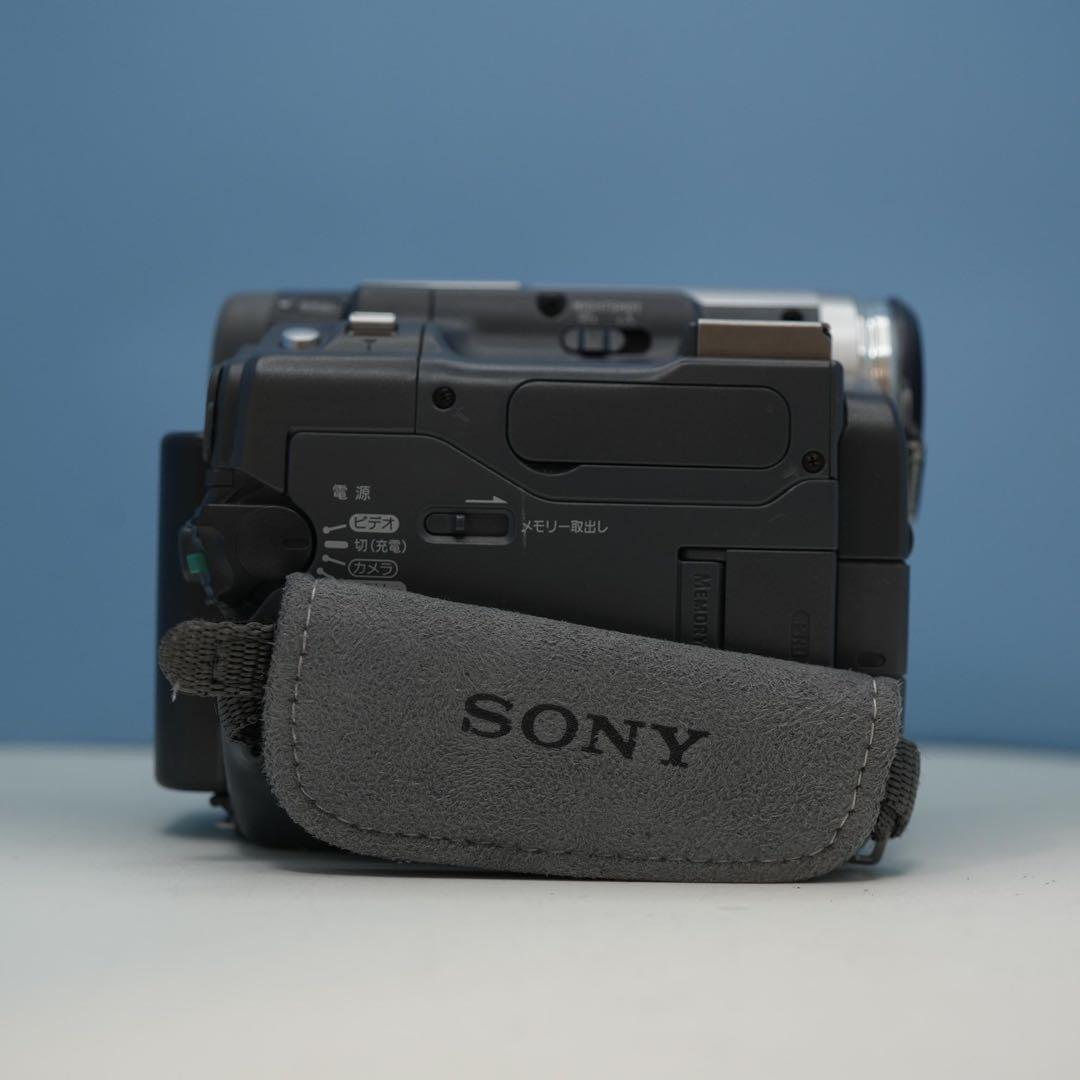 SONY DCR-TRV33 ビデオカメラ 美品 a3619