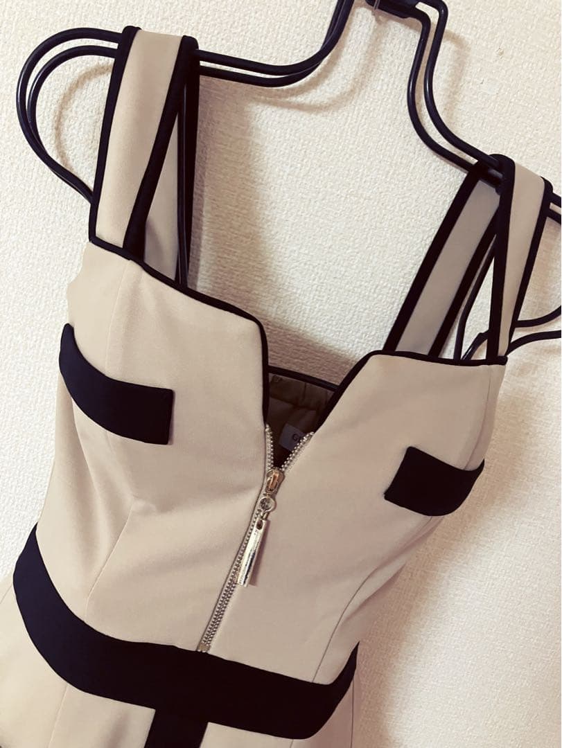 2.5万美品あすかちゃん着グラマラスANDY高級キャバドレスS人気完売