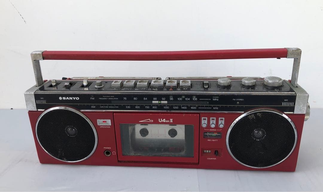 SANYO MR-U4MK2 赤　ラジカセ 昭和レトロ動作訳あり(D193)