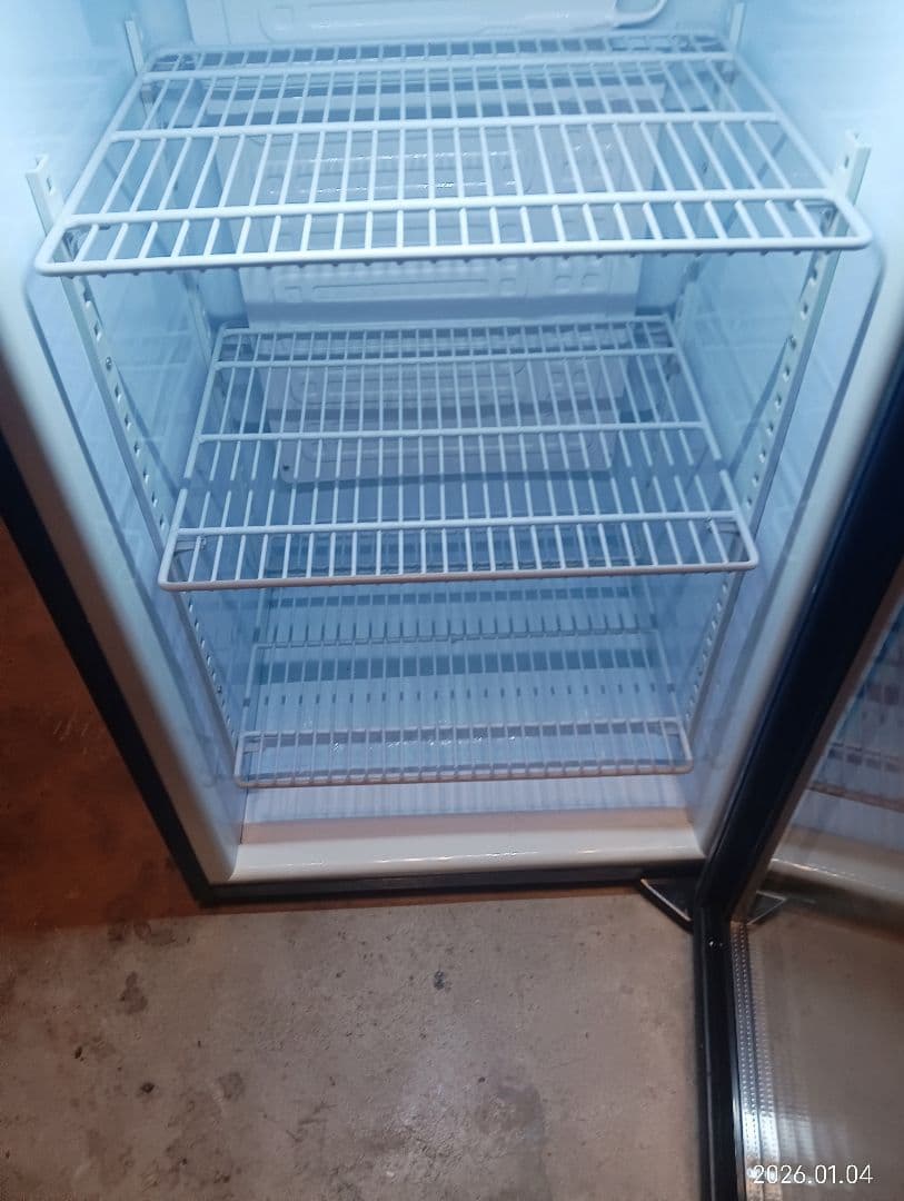 ペプシ　コーラ　Pepsi 冷蔵庫 透明ドア 3段棚付き