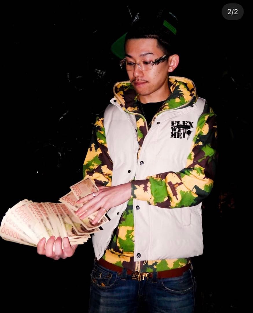 FLEX WIT ME 白 ダウンベスト 着画あり