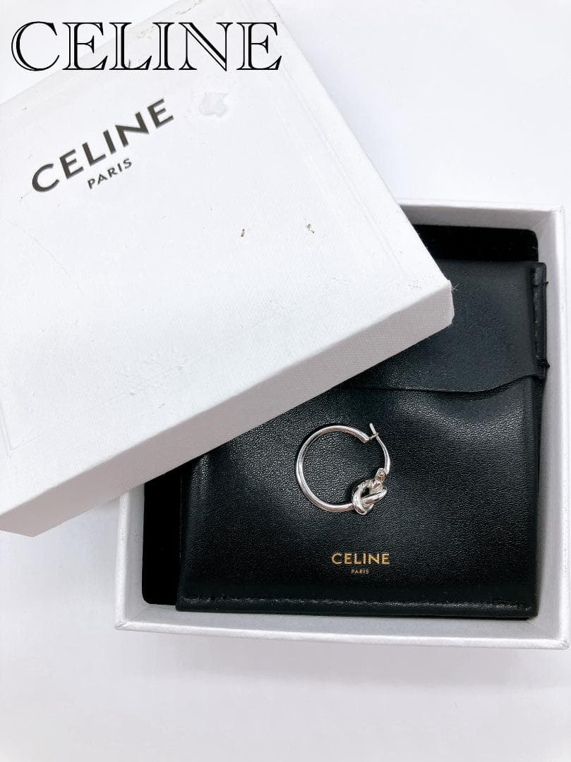 【片耳のみ】CELINE セリーヌ ノットフープ ピアス シルバー系