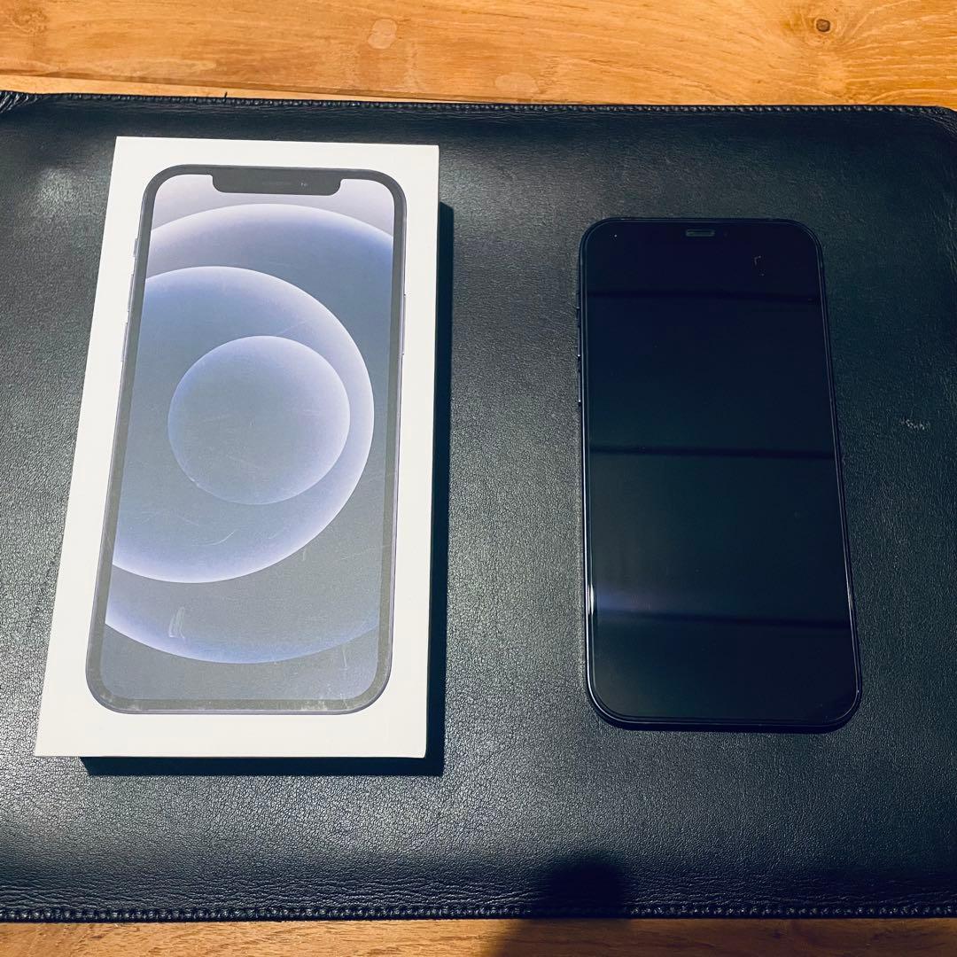 【美品】Apple iPhone 12 64GBブラック 箱付き