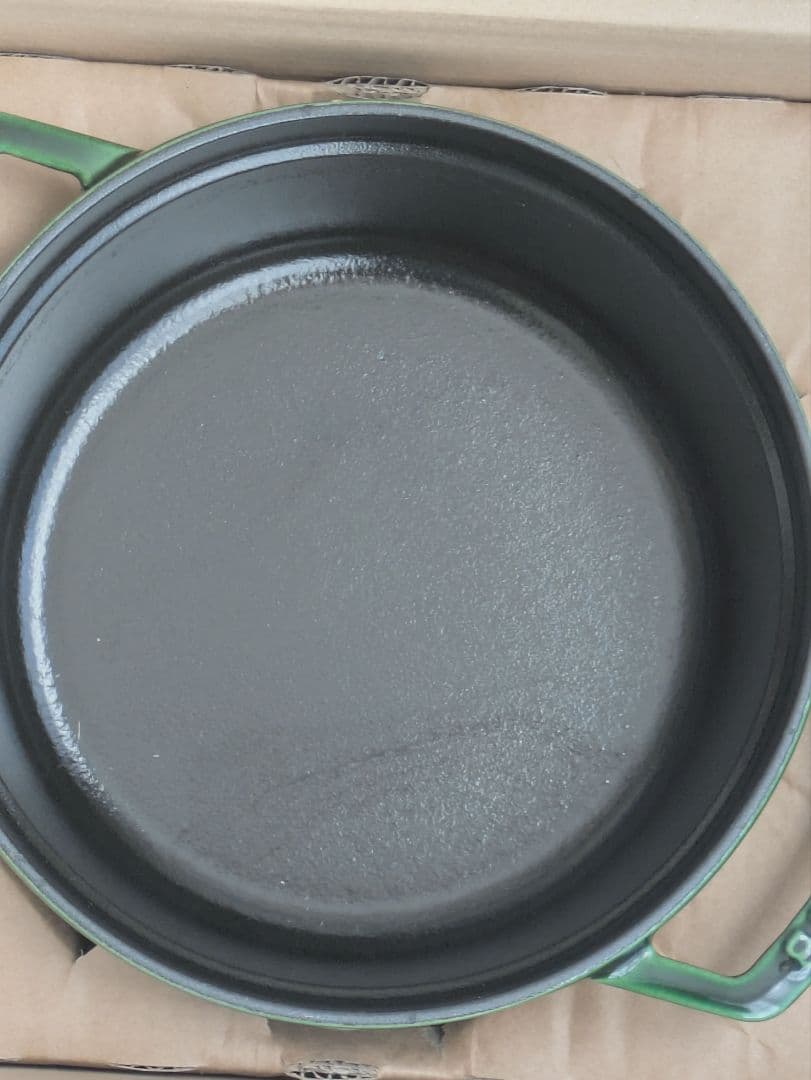 【212KITCHEN STORE購入】STAUB バジルグリーン 20cm