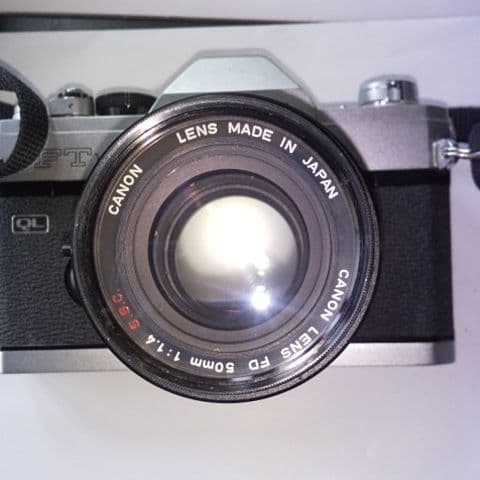 ＣanonキャノンＦＴbフィルム一眼レフカメラ