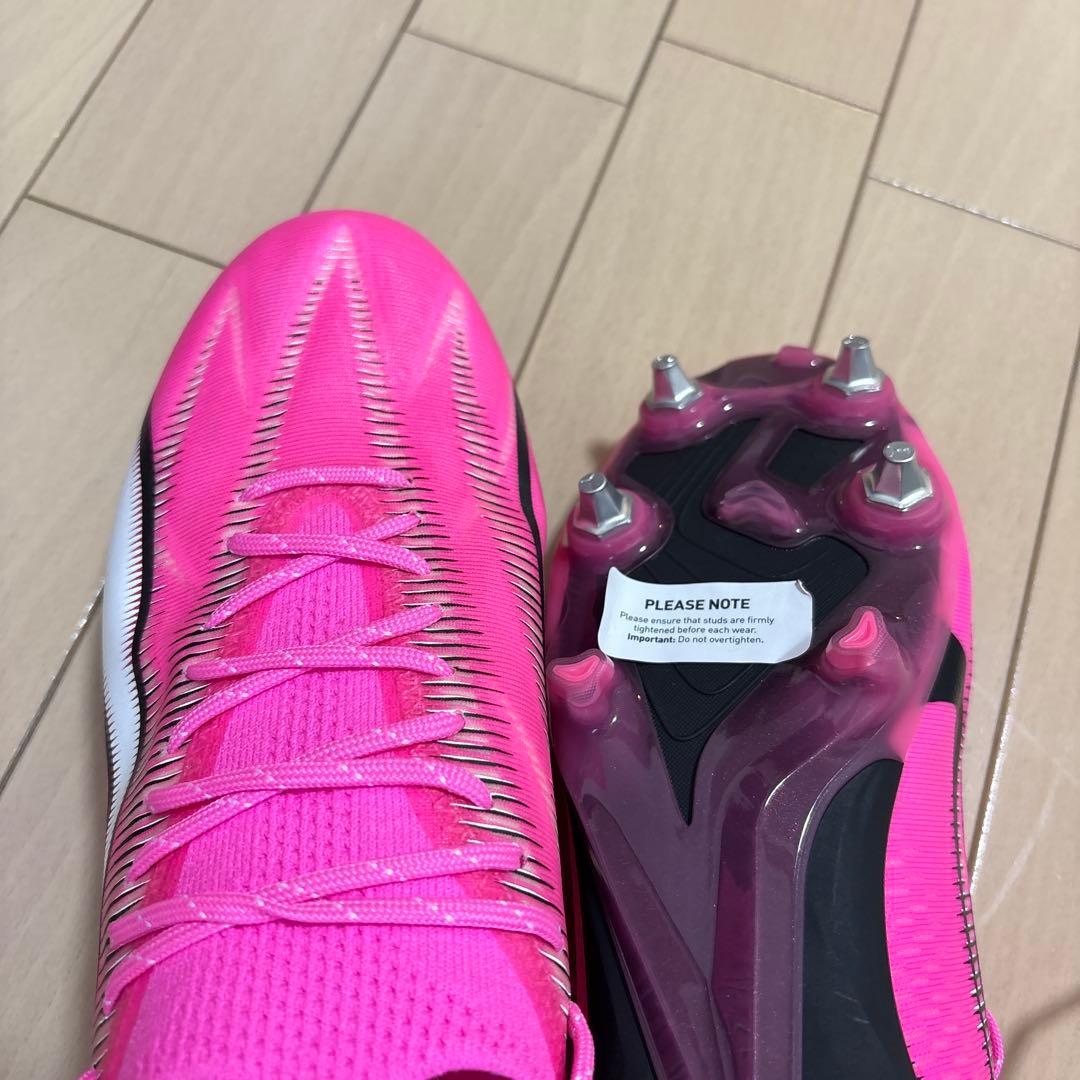 マダガスカルPUMA ULTRA ピンク スパイク　27.0cm SG