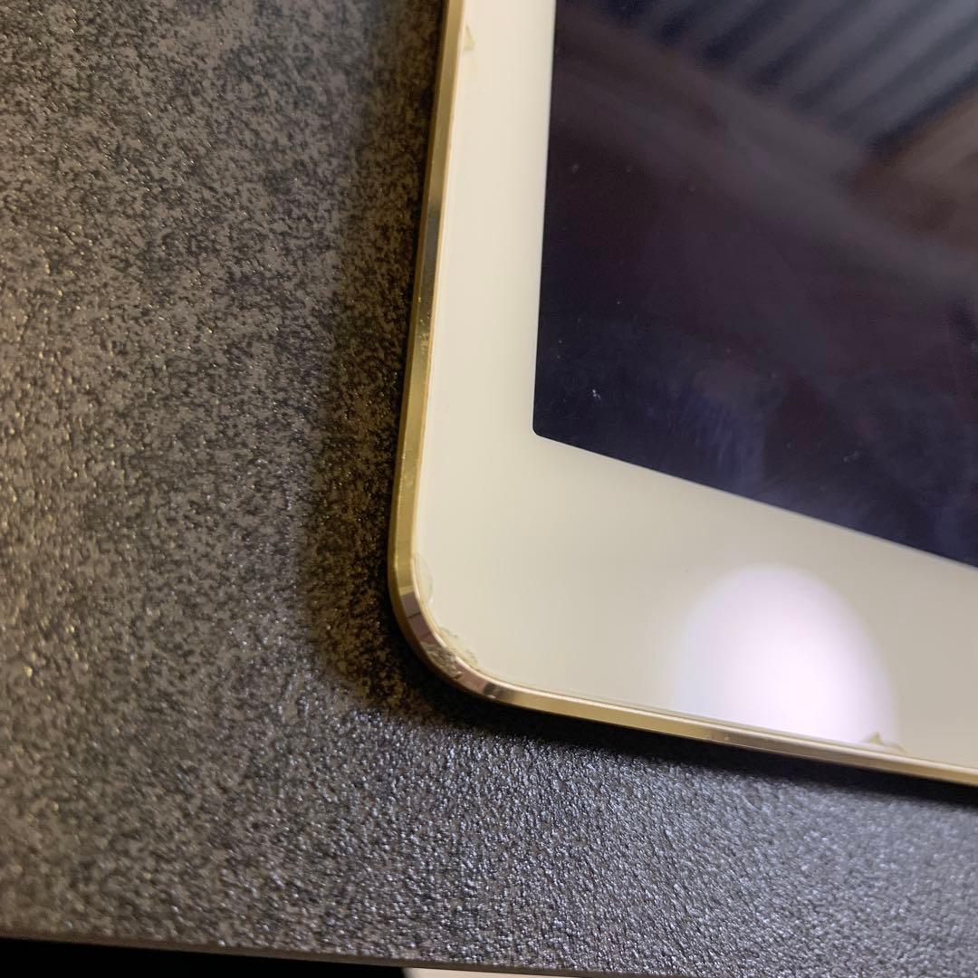 Apple iPad Air2 ゴールド本体