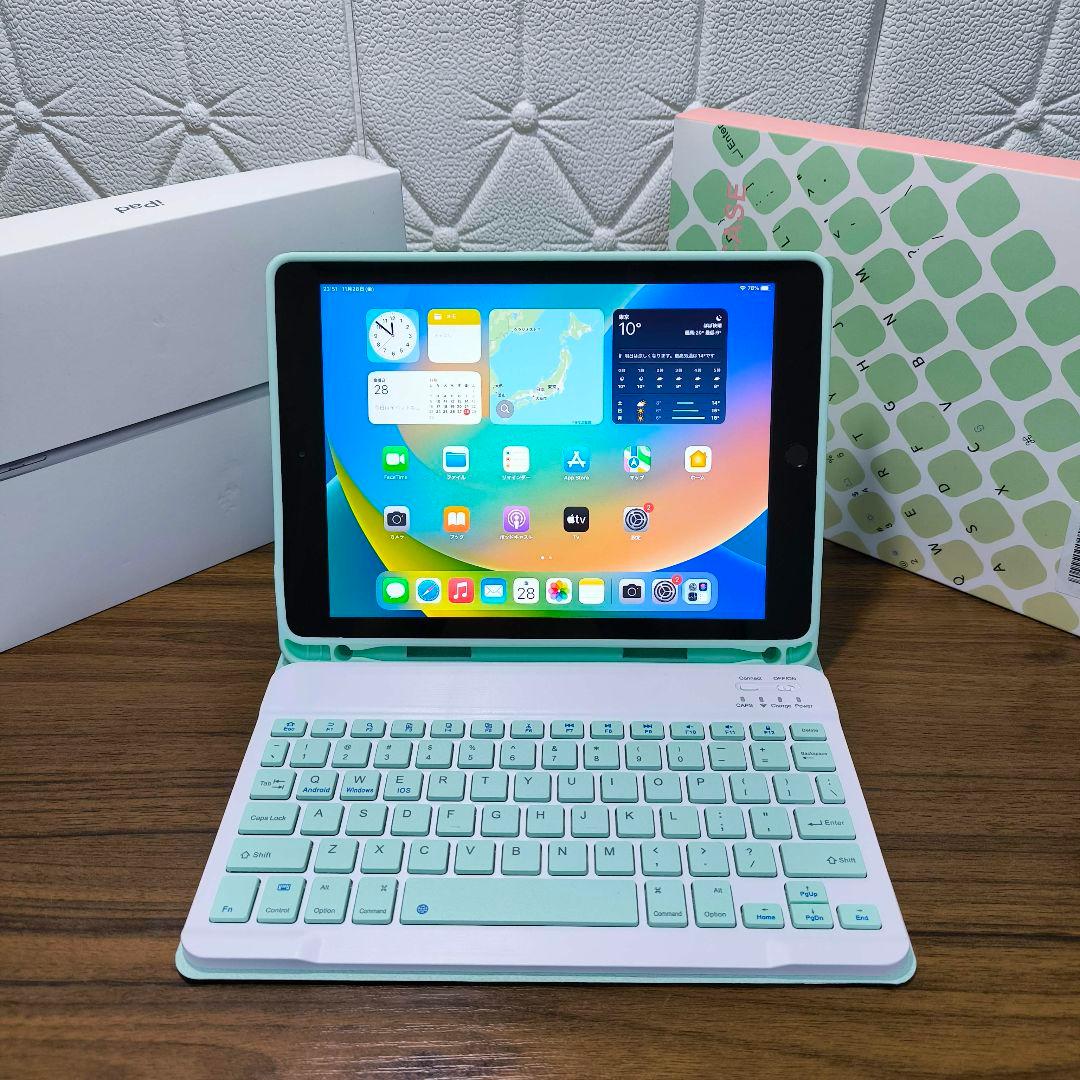 iPad 第5世代 128GB、キーボードとケースセット