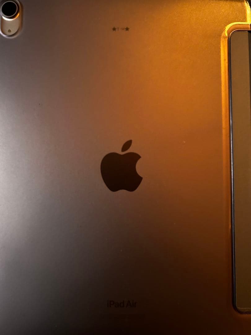 iPad Air 128GB 11インチ 第6世代 WiFiモデル＋付属品