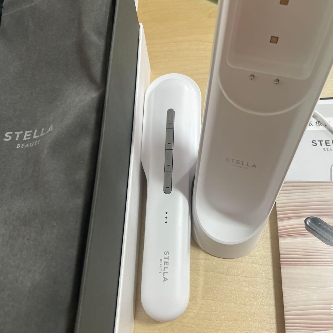 レーザー&EMSリフトブラシPRO STELLA BEAUTE ステラボーテ