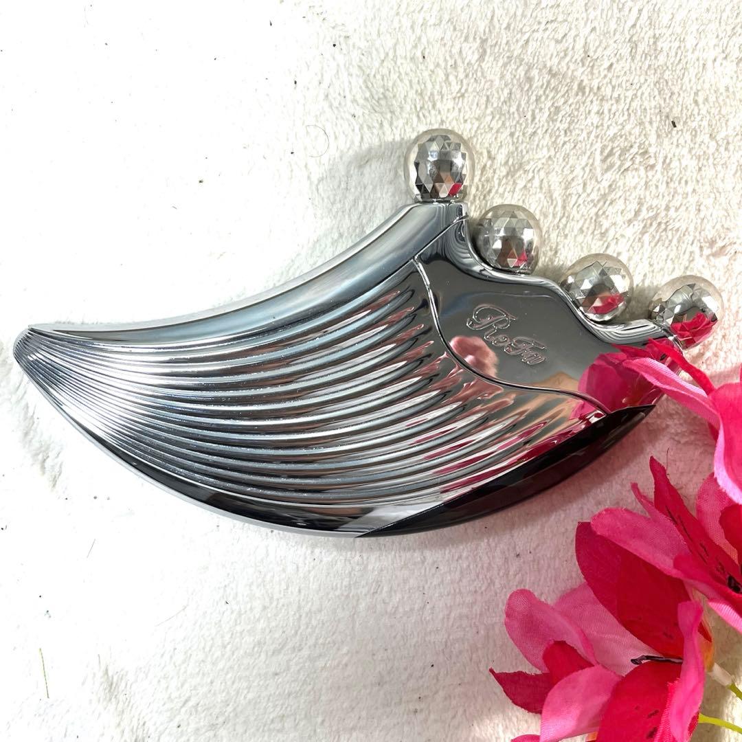 超美品　リファ　ソーラー美顔器　マイクロカレント　リンパ　箱、収納ポーチ付き