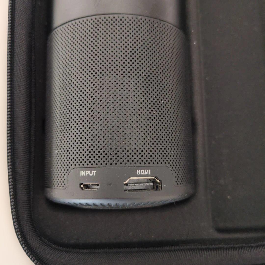 Nebula Capsule D4111 プロジェクター本体