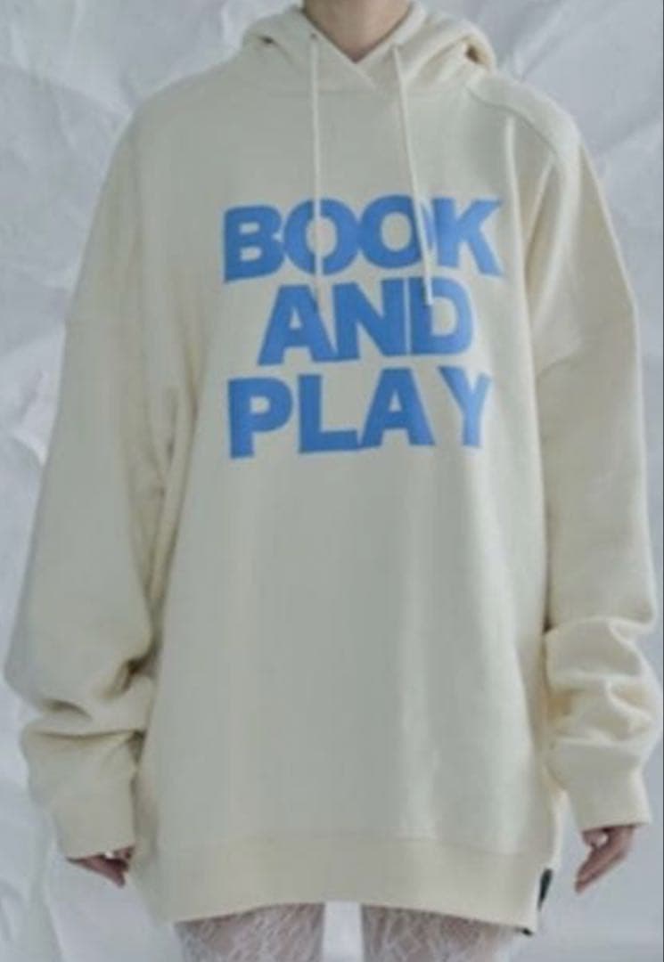 THOMAS MAGPIEパーカー