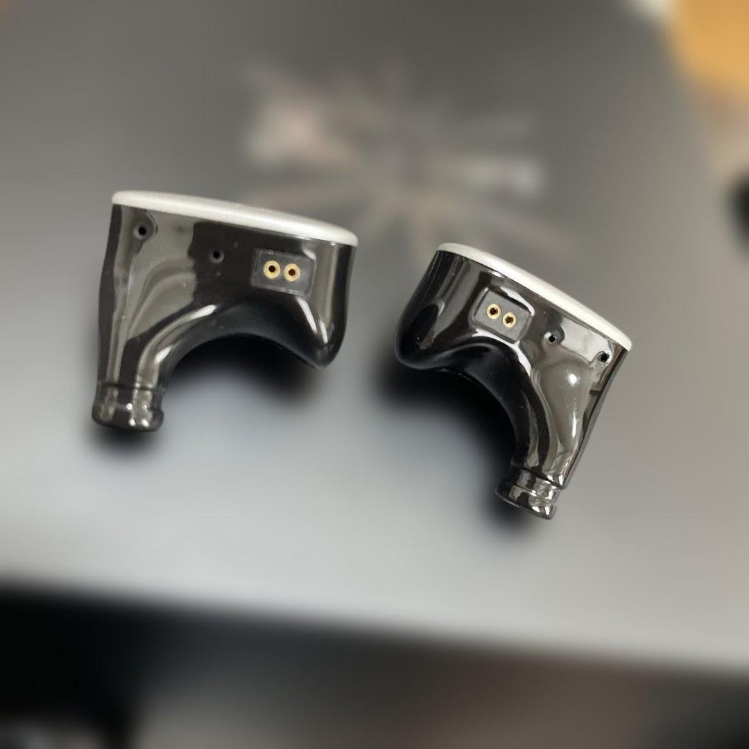 Kiwi ears quintet　有線イヤホン3.5mm