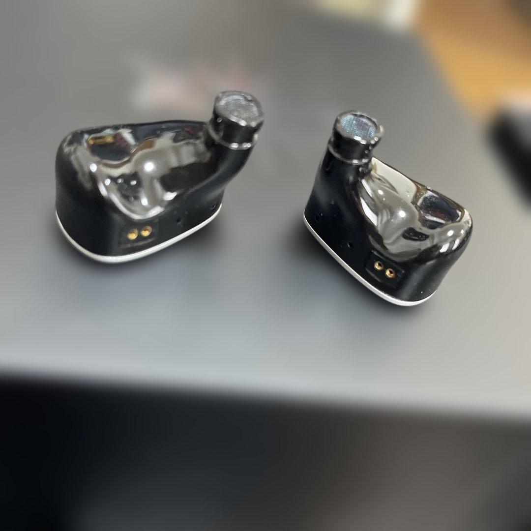 Kiwi ears quintet　有線イヤホン3.5mm