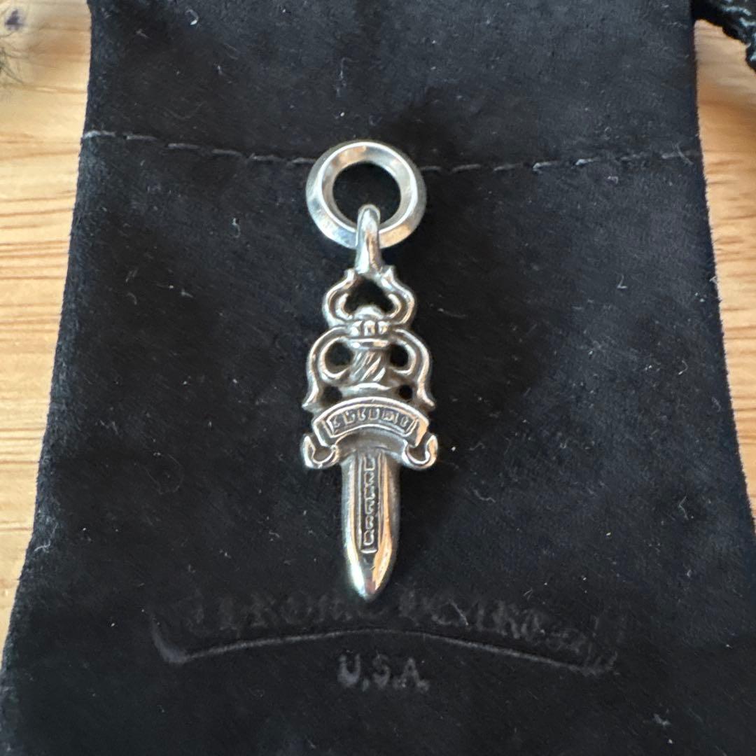 クロムハーツ　ダガーチャーム