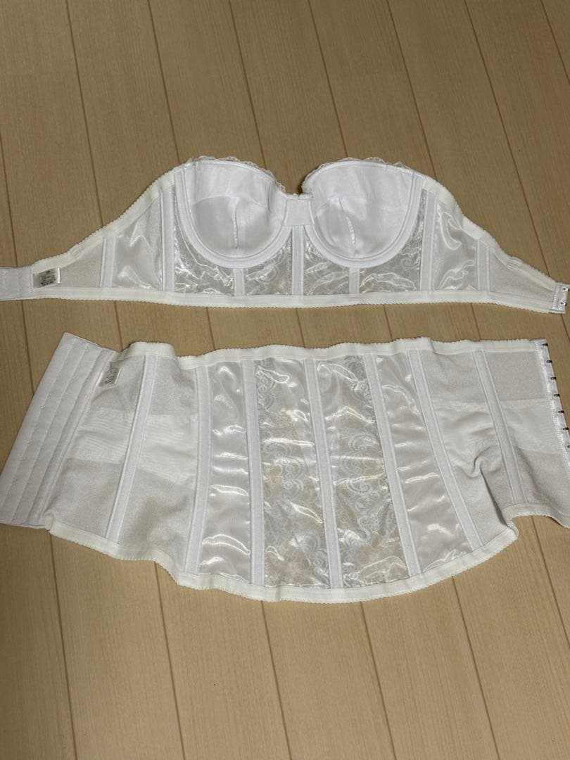 リブラブラフ　ブライダルインナー