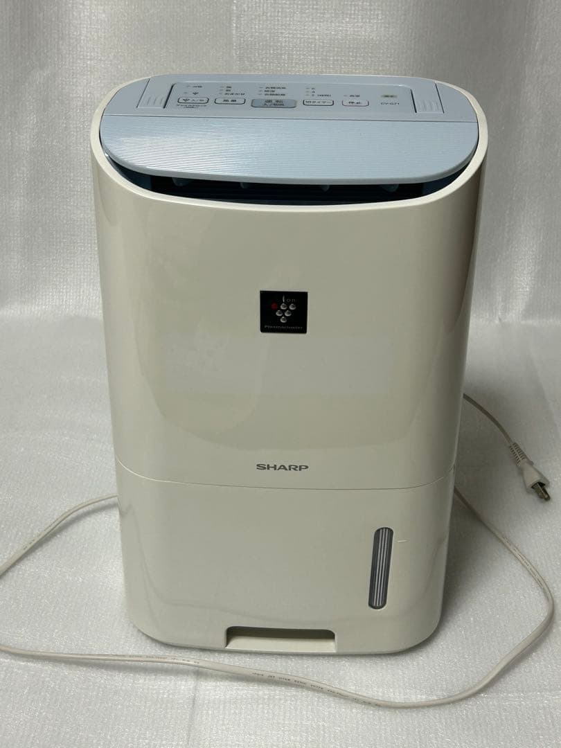 【美品】シャープ 衣類乾燥除湿機 CV-G71-W