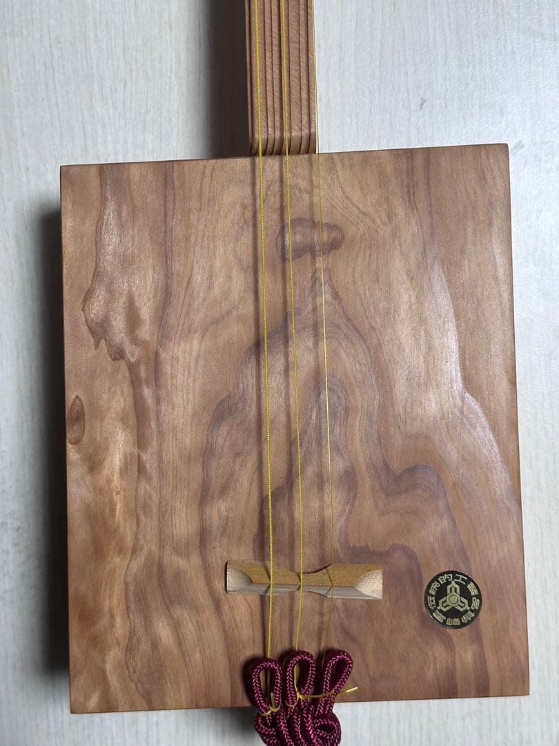 【宮崎県伝統的工芸品指定】ごったん 黒木之作 箱三味線 3弦 杉製