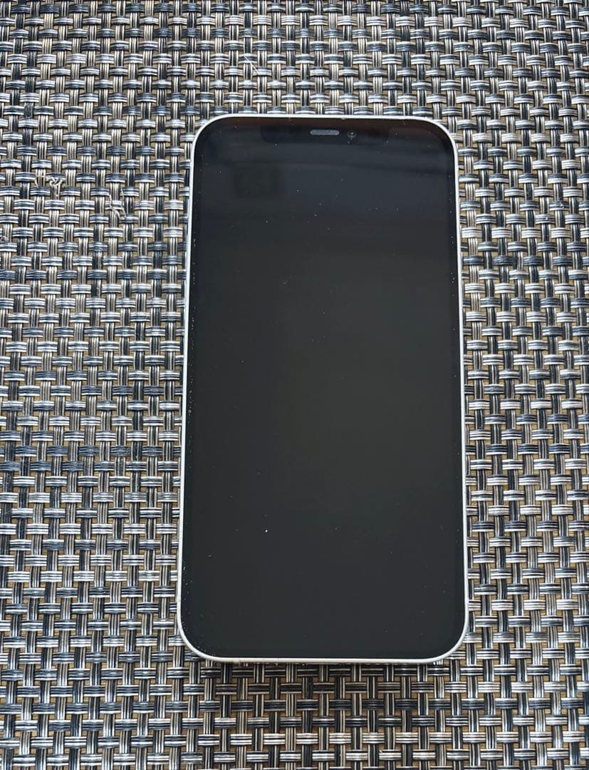 iPhone12ホワイト本体のみ