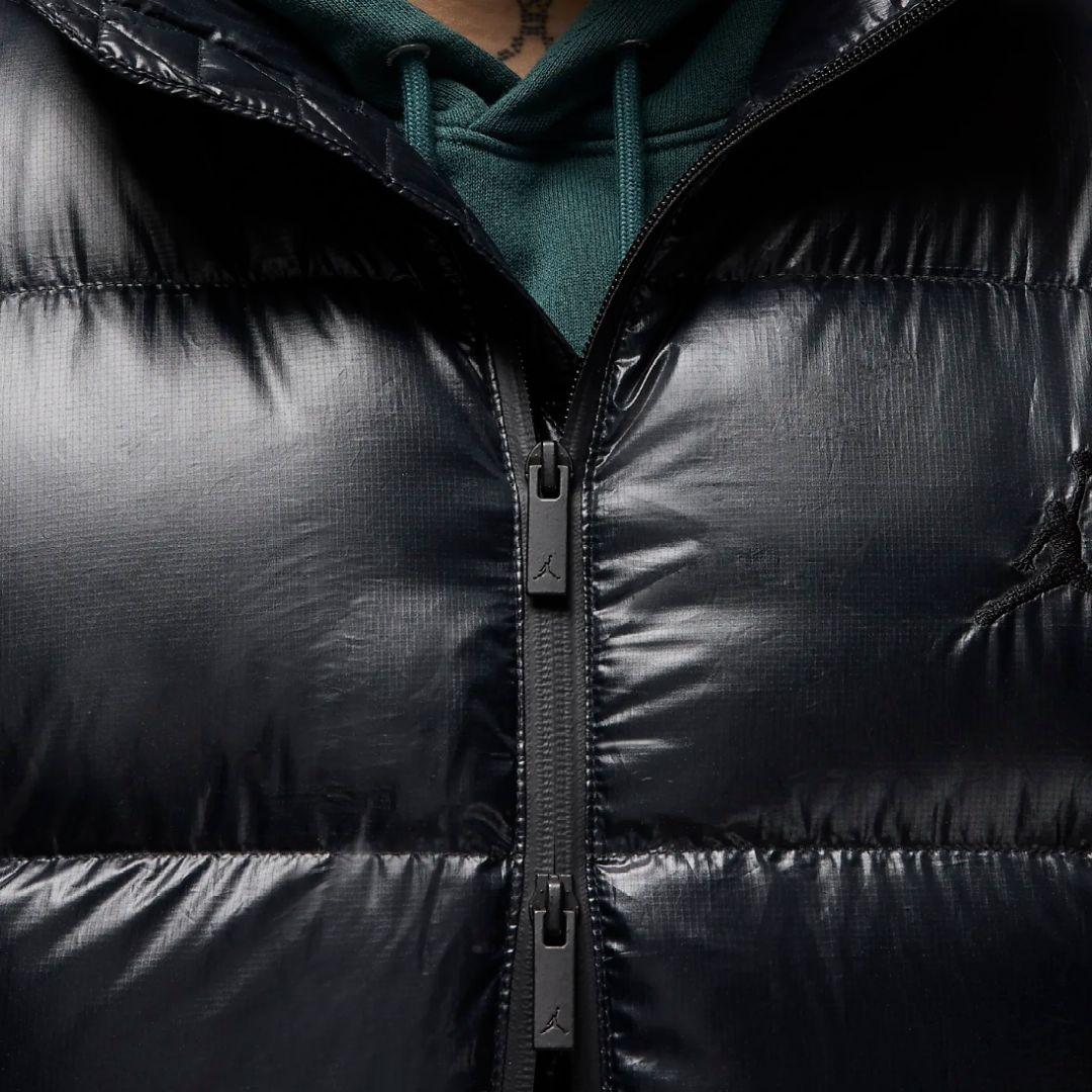 新品未使用 S ジョーダン フライト JORDAN ダウンベスト　パファー