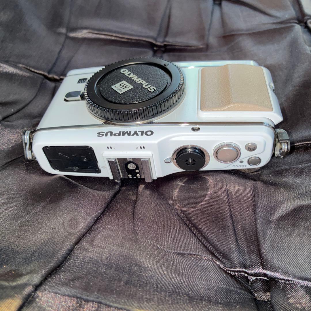 OLYMPUS PEN E-P3 ボディ　現状