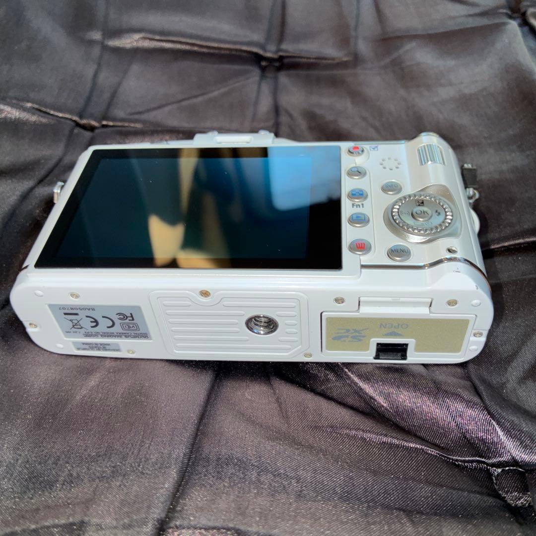 OLYMPUS PEN E-P3 ボディ　現状