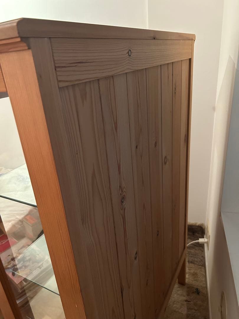 ペニーワイズ パイン材ガラス扉キャビネット