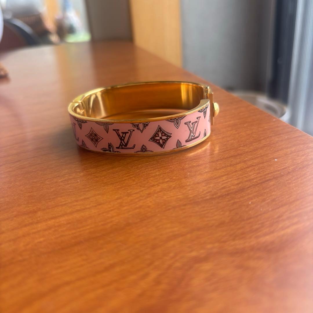 LOUIS VUITTON ブラスレ LV コンフィデンシャルPM バングル