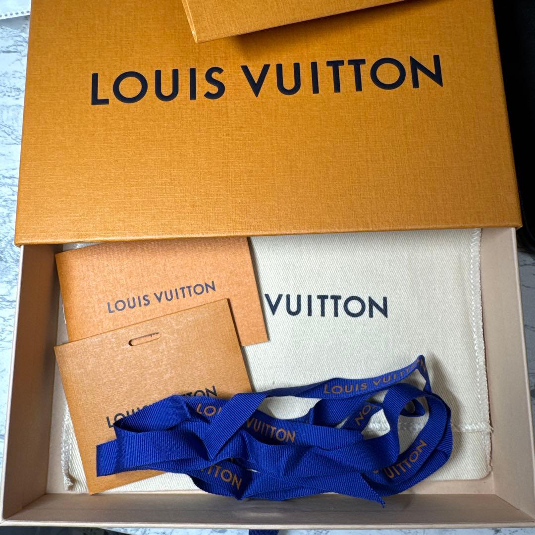 LOUIS VUITTON iPhone・バンパー