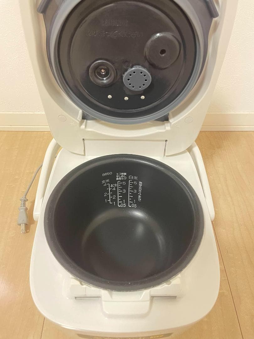 美品 象印 NW-CB10-WA 圧力IH炊飯器 動作確認済
