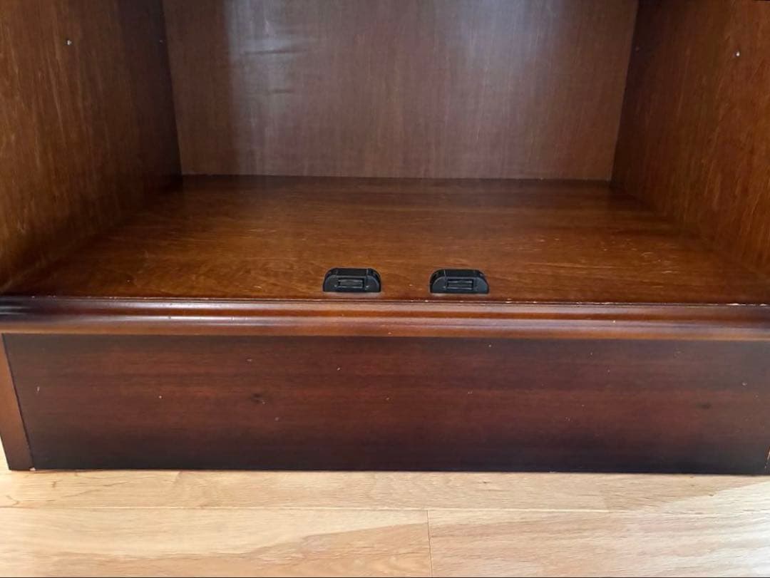 週末限定SALE⭐︎カリモク　コロニアルキャビネット