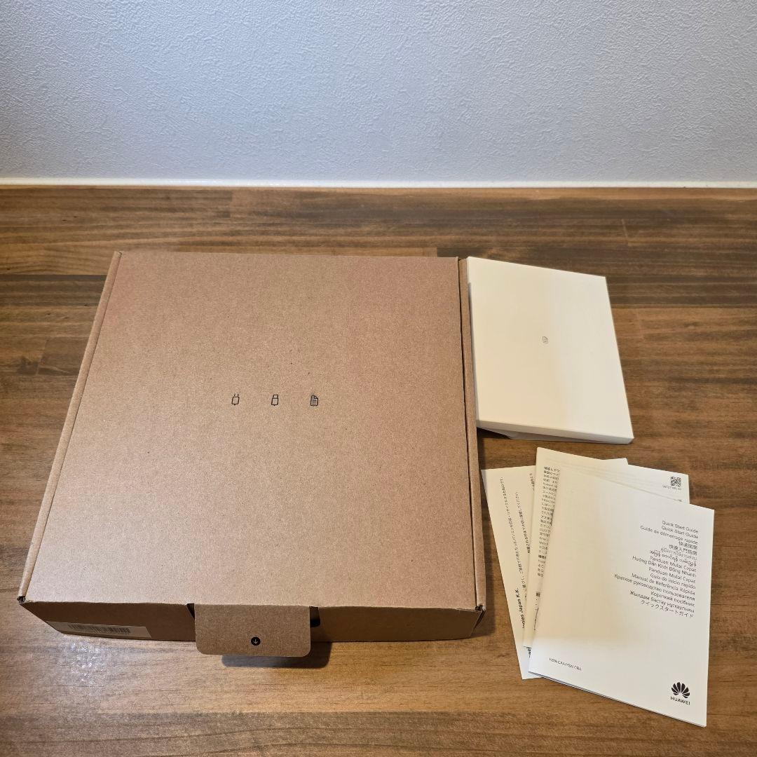 HUAWEI MateView 28.2 HSN-CBA 美品中古