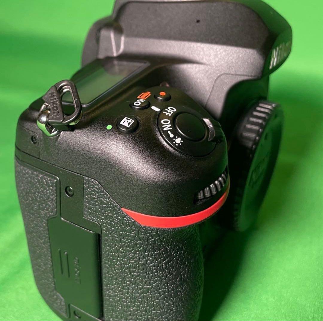 超美品 Nikon D780 ボディ ショット数4000枚程度/付属品完備