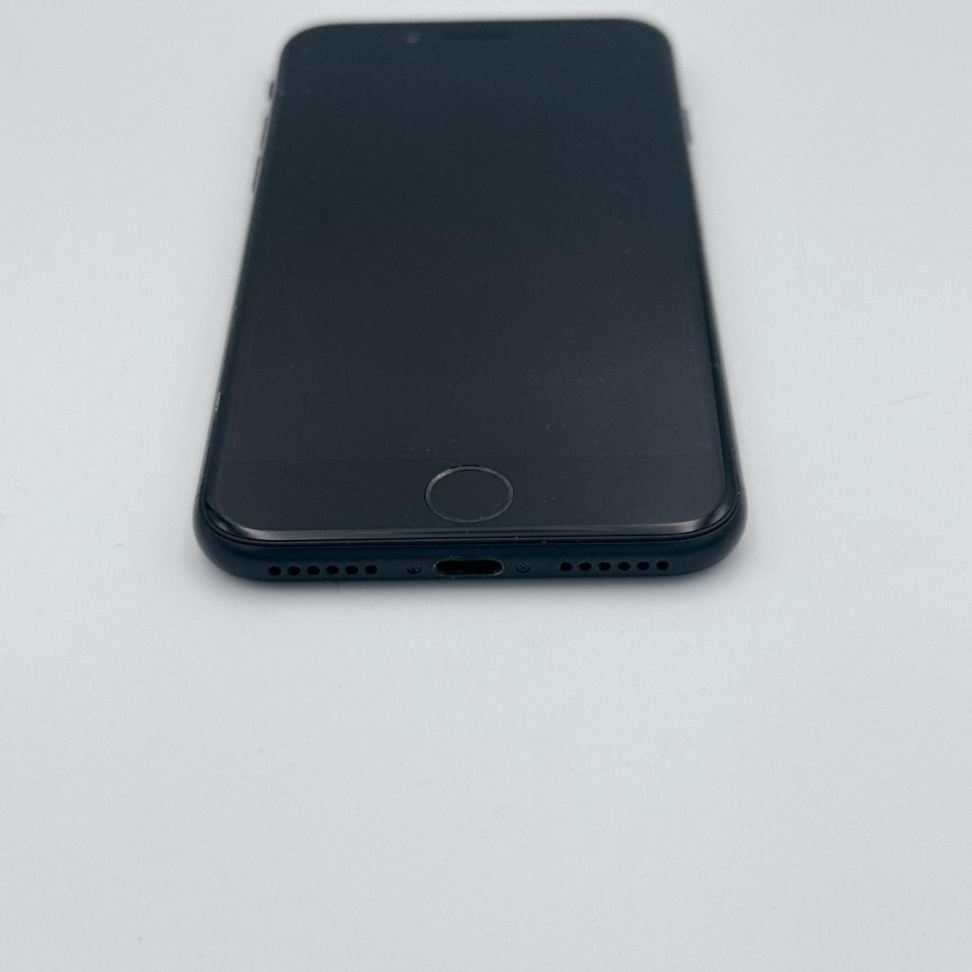 【美品】iPhone SE (第2世代) 64GB SIMフリー