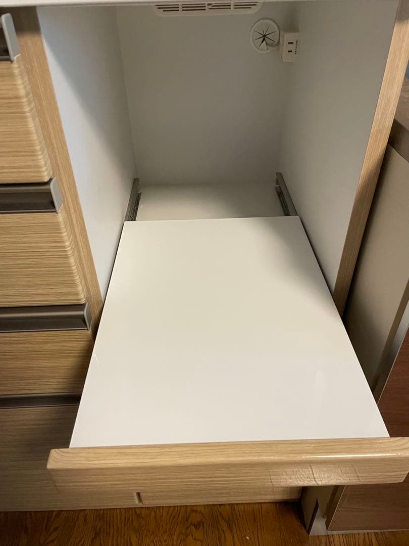 キッチンカウンター 4引き出し モダンデザイン